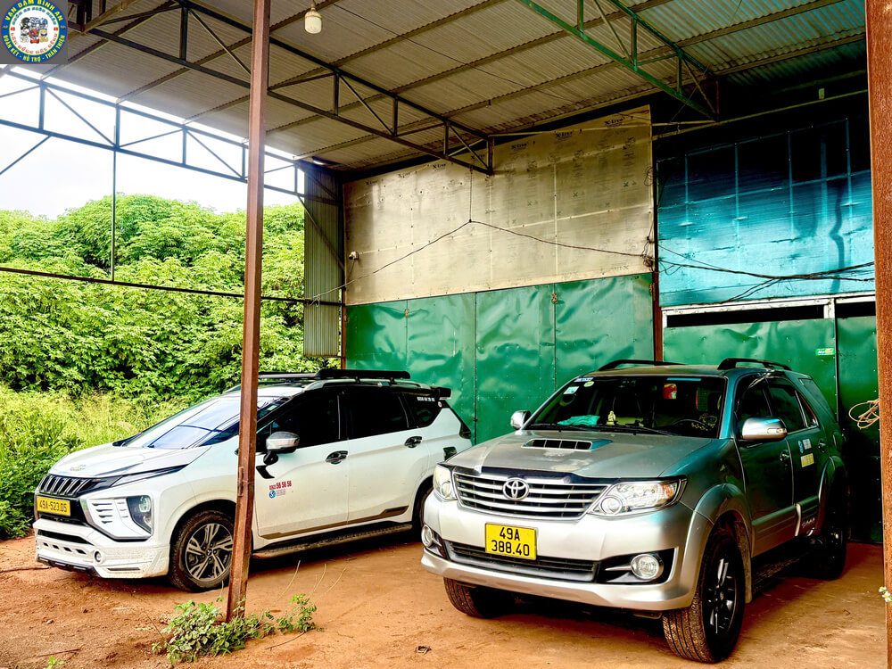 Taxi Tu Tra Đơn Dương Đi Tham Quan: Cung Đường Farm Sữa, Vườn Dâu & Chùa Vàng Đội xe Taxi Đức Trọng tại Tu Tra