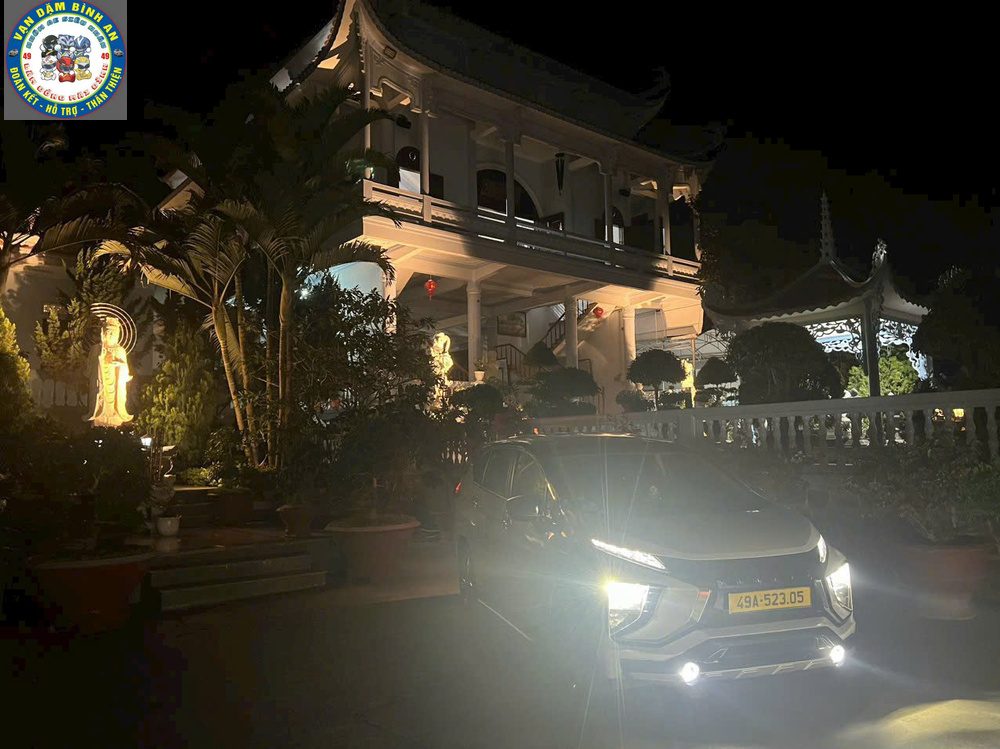 Taxi Đại Ninh đưa khách đi chùa Taxi Đại Ninh đưa khách đi viếng chùa khu vực Ninh Gia, Đức Trọng
