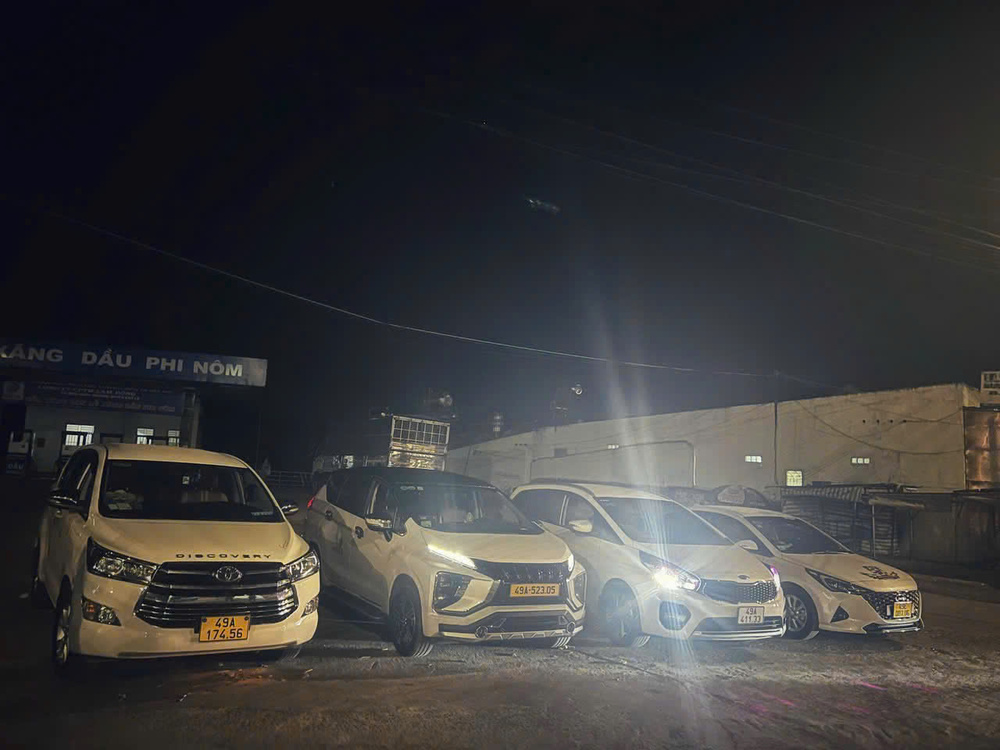 Đặt taxi Phi Nôm đi Đà Lạt 24/7 qua hotline 02633 991 252 hoặc taxiductrongdalat.net. Giá cố định, xe đến trong 30 phút, xác nhận ngay.