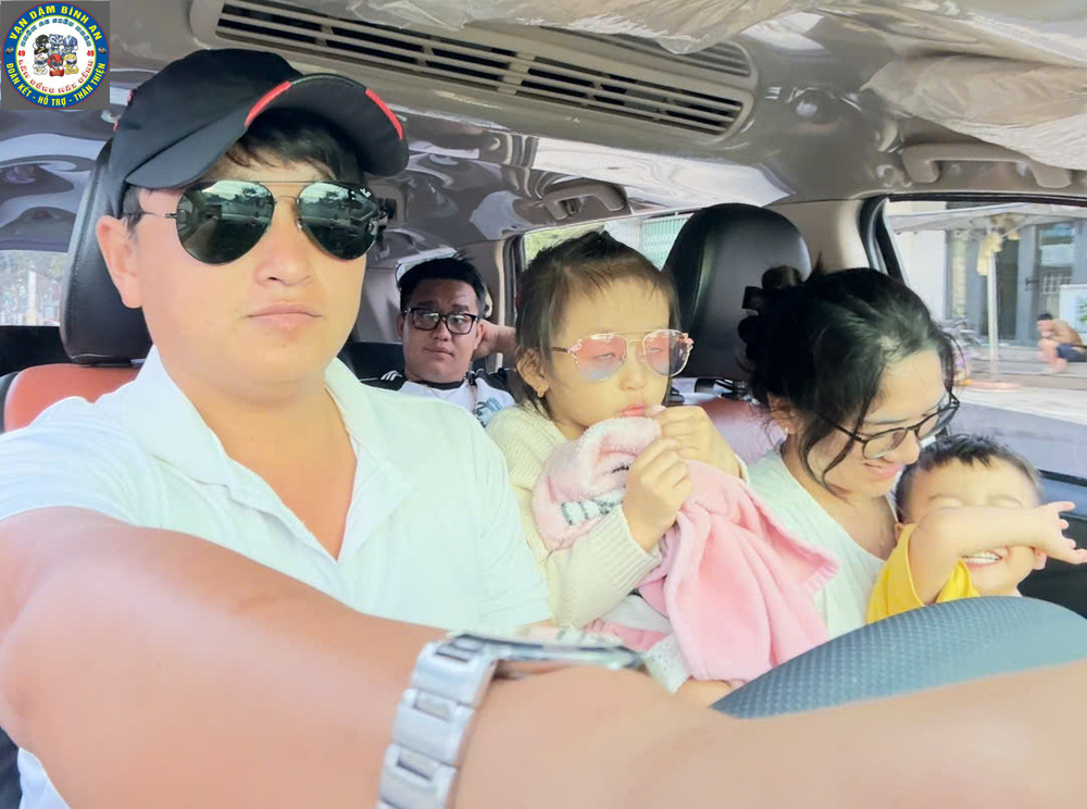 Xe taxi 4 chỗ 7 chỗ đời mới Taxi Ninh Gia Đức Trọng Lâm Đồng sạch sẽ tiện nghi