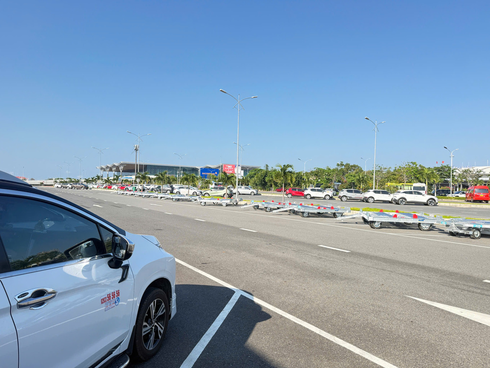 Taxi Đức Trọng Đi Đà Lạt, Sân Bay, Nha Trang Giá Cạnh Tranh Thuê xe Đức Trọng đi Cam Ranh với nhiều lựa chọn xe 4 chỗ, 7 chỗ, xe đời mới, tài xế lịch sự, hỗ trợ đón trả theo yêu cầu
